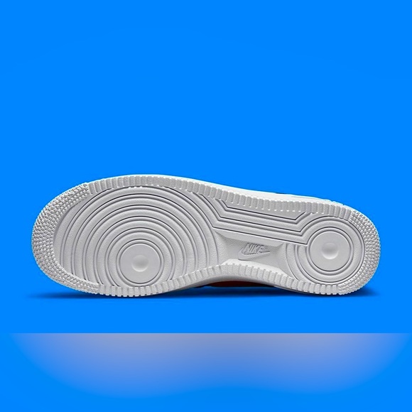 Nike Air Force 1(UNO edition) - Picture 7 of 9